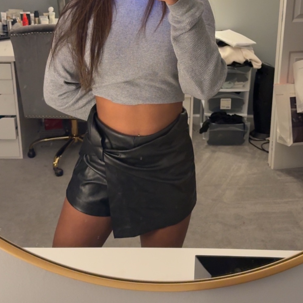 Never worn skort